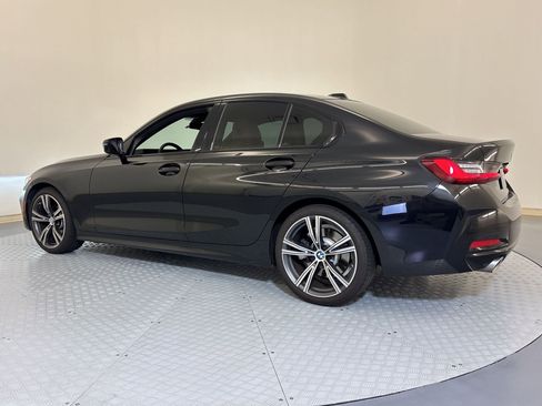 Used 2023 BMW 330i Sedan image 3