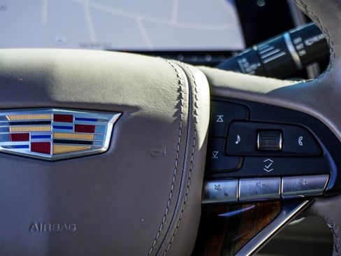 Used 2021 Cadillac Escalade Sport Platinum image 16