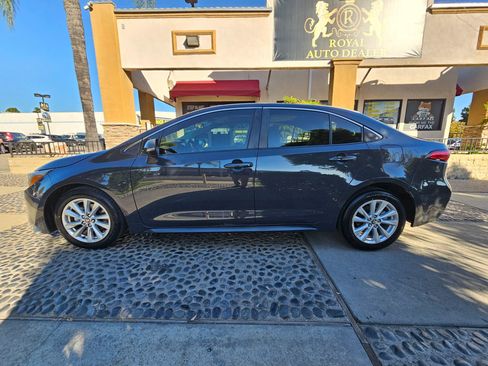 Used 2023 Toyota Corolla LE image 8