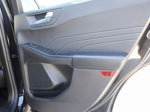 Used 2025 Ford Escape ST-Line image 11