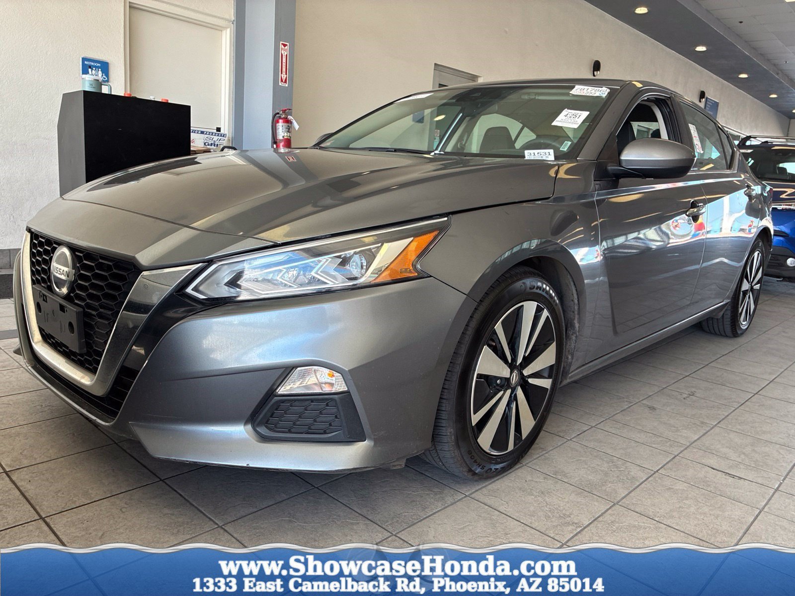 Used 2022 Nissan Altima 2.5 SV FWD image 1