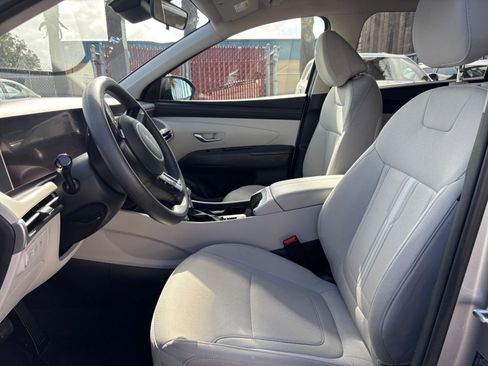 Used 2025 Hyundai Tucson SEL AWD/4WD image 29