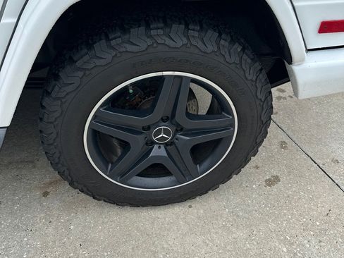 Used 2017 Mercedes-Benz G 63 AMG 4MATIC image 2