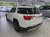 Used 2018 GMC Acadia SLT image 3
