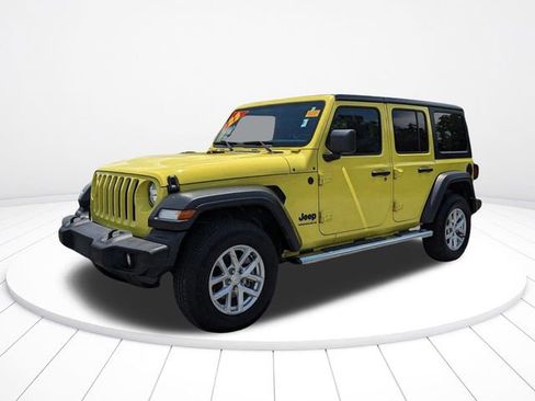 Used 2023 Jeep Wrangler Sport S image 15