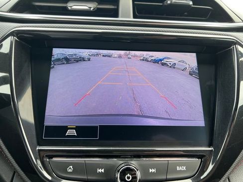 Used 2023 Chevrolet TrailBlazer RS w/ Technology Package image 25