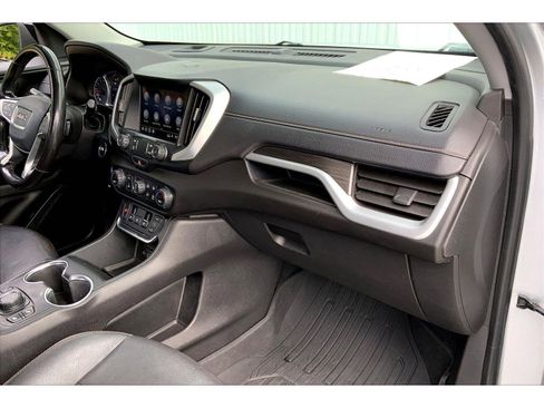 Used 2021 GMC Terrain SLT w/ Elevation Edition FWD image 15