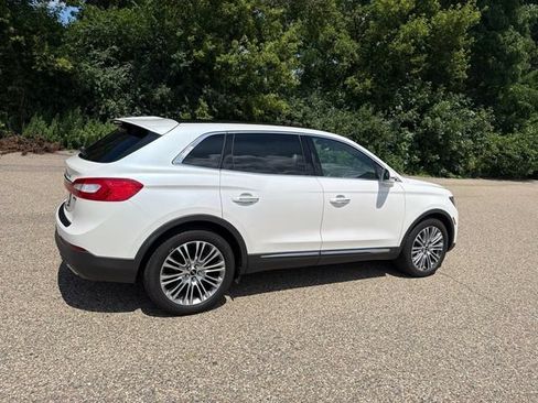 Used 2016 Lincoln MKX Reserve w/ Equipment Group 102A AWD/4WD image 21