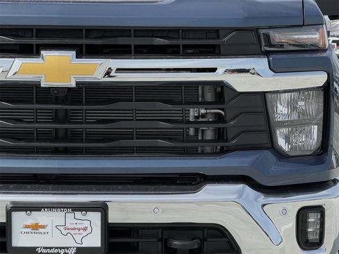 New 2026 Chevrolet Silverado 3500 LT w/ Texas Edition image 8