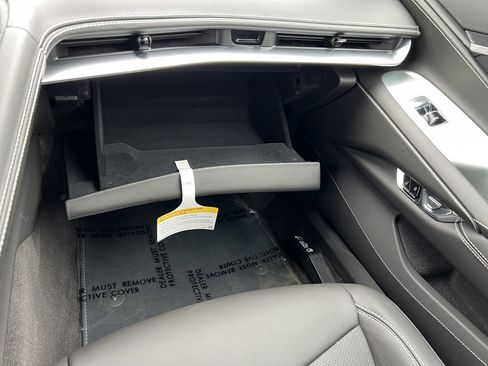 New 2026 Chevrolet Corvette Stingray Coupe w/ Battery Protection Package RWD image 35