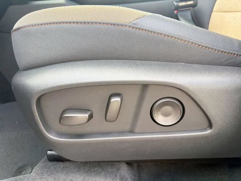 New 2026 Chevrolet Equinox ACTIV w/ Convenience Package III FWD image 18
