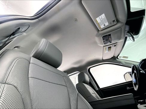 Used 2022 Toyota Tundra SR5 w/ TRD Off-Road Premium Package image 17