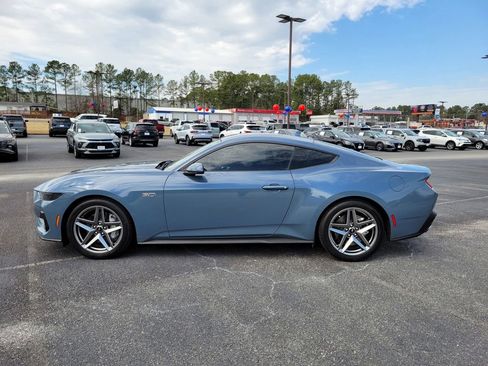 Certified 2025 Ford Mustang GT image 3