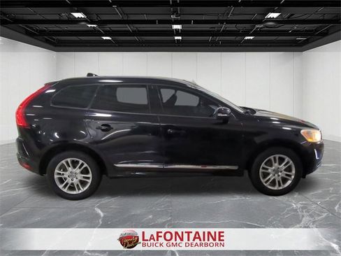 Used 2015 Volvo XC60 T5 image 9