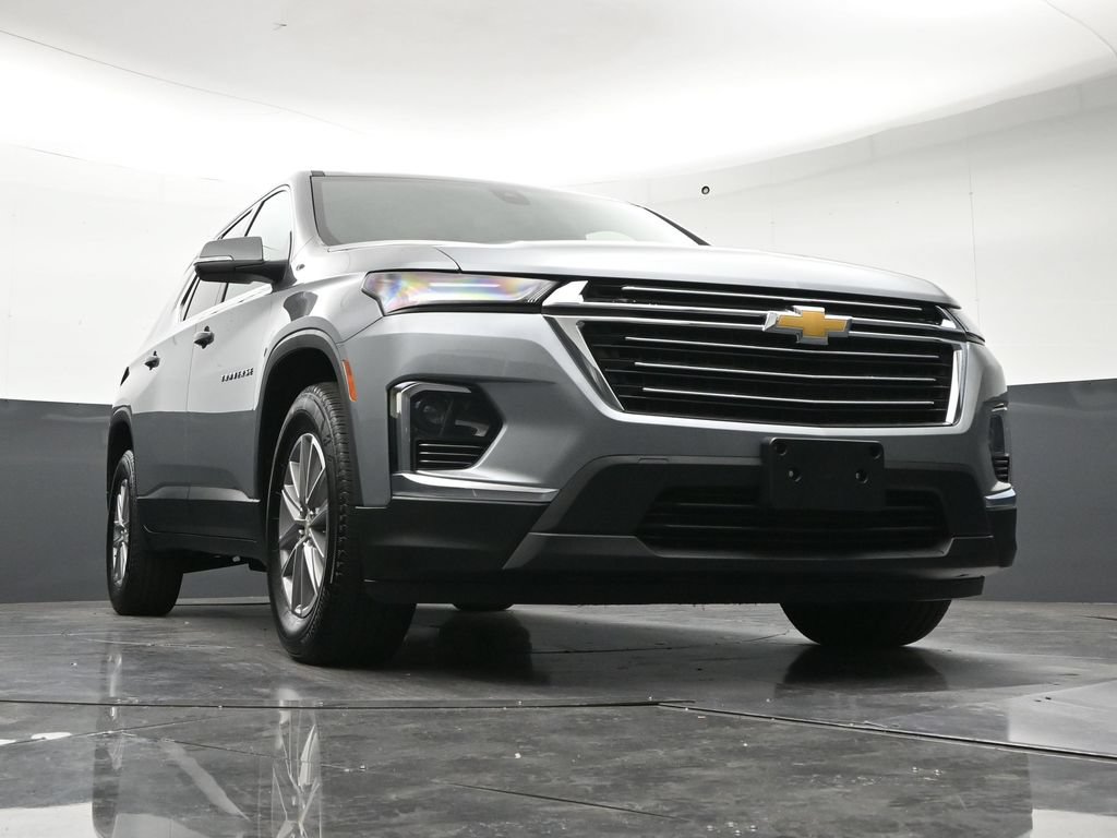Used 2023 Chevrolet Traverse LT AWD/4WD image 30
