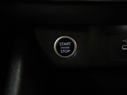 Used 2021 Nissan Rogue SV AWD/4WD image 24