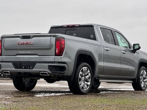 New 2026 GMC Sierra 1500 Denali w/ Denali Reserve Package AWD/4WD image 4