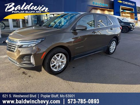 Used 2024 Chevrolet Equinox LT w/ LPO, Floor Liner Package image 1