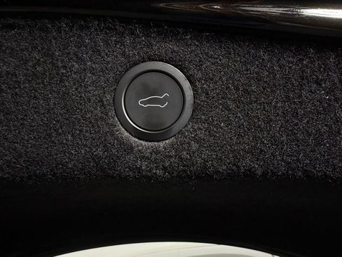 Used 2025 Tesla Model 3 Long Range RWD image 28
