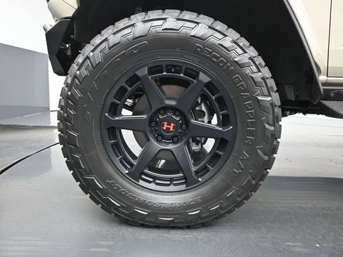 New 2025 Ford Bronco Raptor w/ Interior Carbon Fiber Pack AWD/4WD image 25