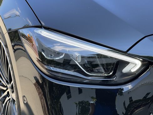 Used 2026 Mercedes-Benz C 300 Sedan image 11