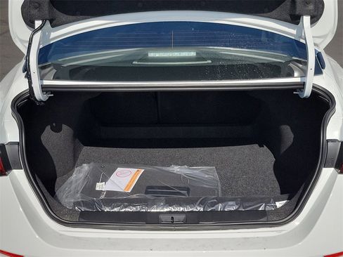 New 2025 Nissan Sentra S image 4