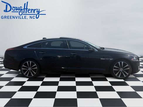 Used 2019 Jaguar XJ L Portfolio image 6