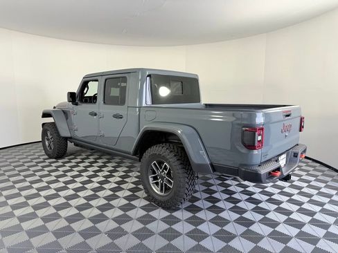 New 2026 Jeep Gladiator Mojave image 5