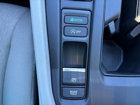 New 2025 Honda Accord LX image 9