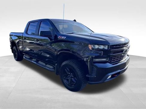 Used 2019 Chevrolet Silverado 1500 LT Trail Boss AWD/4WD image 11