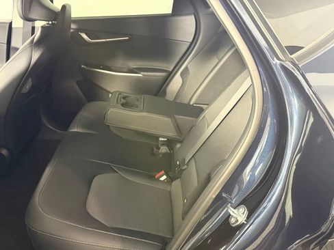 Used 2024 Kia EV6 Light RWD image 28