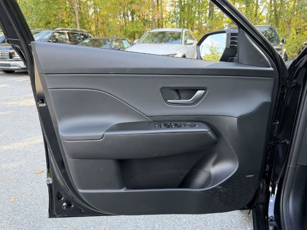 New 2027 Hyundai Kona Limited AWD/4WD image 12
