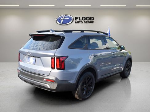 Used 2022 Kia Sorento S w/ Panoramic Sunroof Package AWD/4WD image 4