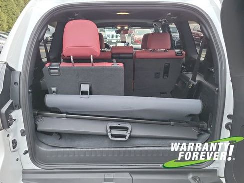 Used 2023 Lexus GX 460 Premium image 18