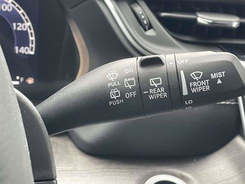 New 2025 Jeep Grand Cherokee L Limited image 38