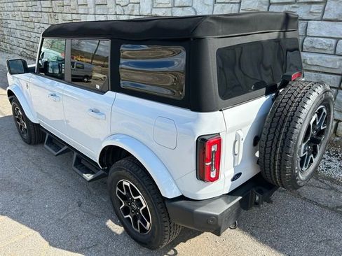Certified 2023 Ford Bronco Outer Banks AWD/4WD image 4