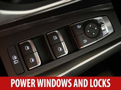 Used 2021 Kia Sorento S w/ Panoramic Sunroof Package FWD image 8