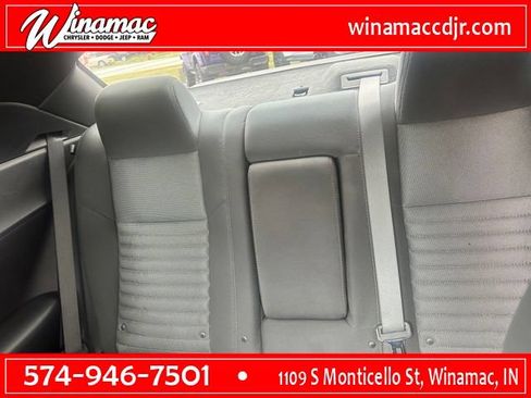 Used 2014 Dodge Challenger R/T RWD image 14
