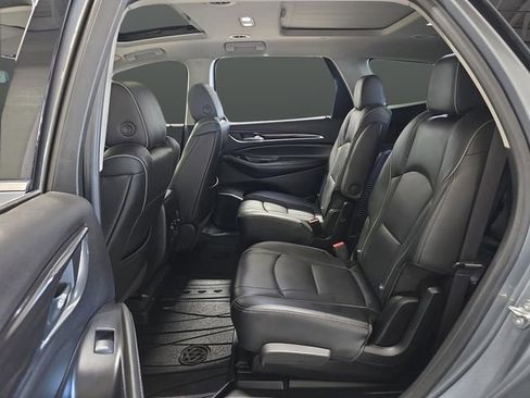 Used 2021 Buick Enclave Avenir w/ Avenir Technology Package image 35