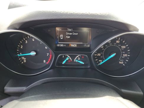 Used 2017 Ford Escape Titanium AWD/4WD image 14