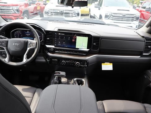 New 2026 Chevrolet Silverado 1500 LT Trail Boss w/ LT Trail Boss Premium Package AWD/4WD image 17