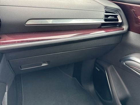 Used 2025 Chevrolet Traverse Z71 w/ Enhanced Driving Package AWD/4WD image 30