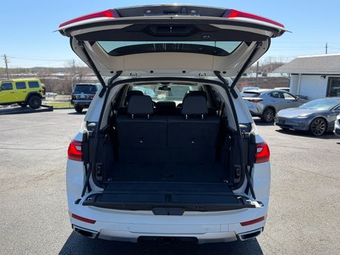 Used 2019 BMW X7 xDrive40i w/ Premium Package image 12