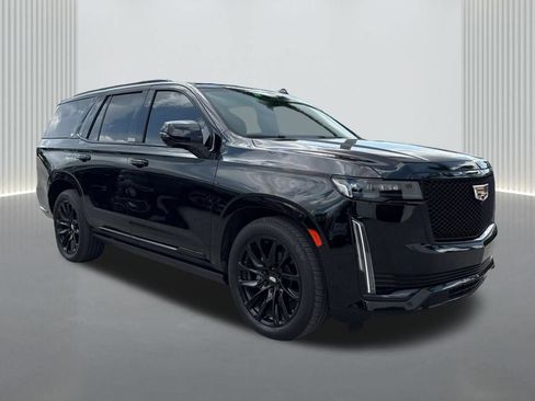 Used 2023 Cadillac Escalade Sport w/ LPO, ONYX Package AWD/4WD image 3