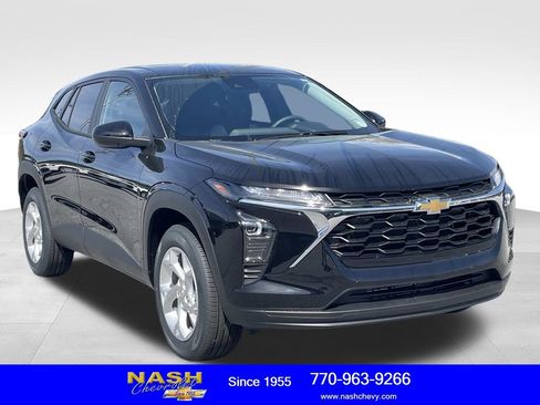New 2026 Chevrolet Trax LS w/ LS Convenience Package image 1