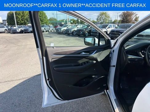 Used 2024 Buick Enclave Avenir w/ Avenir Technology Package AWD/4WD image 20