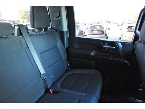 Used 2023 Chevrolet Silverado 2500 LT image 10