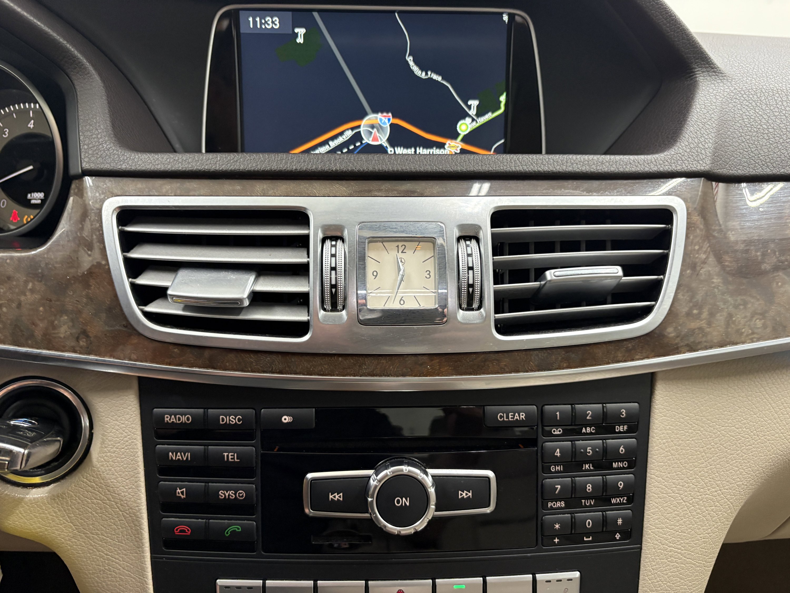 Used 2014 Mercedes-Benz E 350 4MATIC Sedan w/ Premium 1 Package image 10