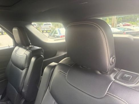 Used 2020 Ford Explorer ST w/ Premium Technology Package AWD/4WD image 16