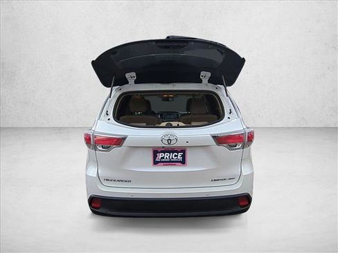 Used 2015 Toyota Highlander Limited image 7